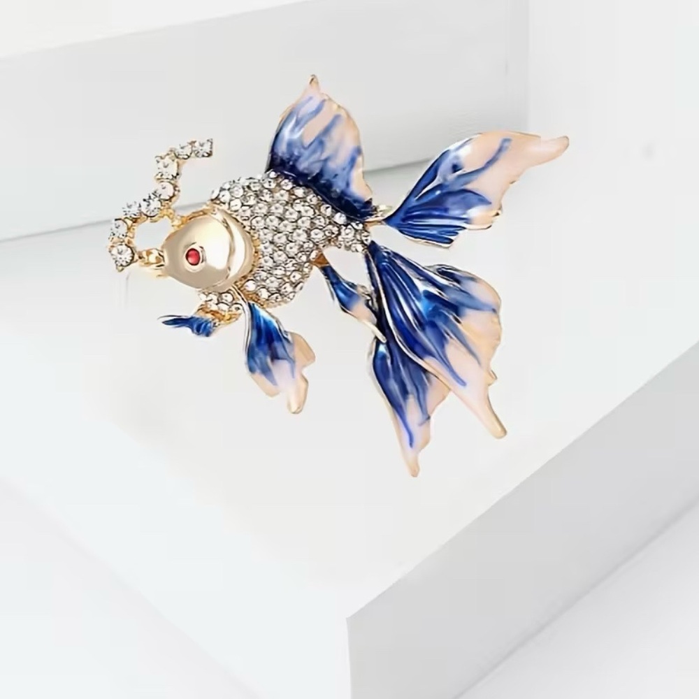 Goldfish Rhinestone Brooch Modern New - Picture 4 of 6